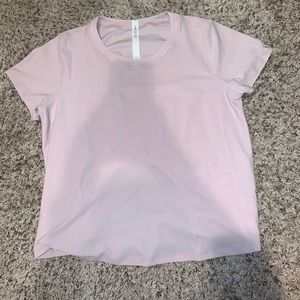 BRAND NEW Lululemon shirt